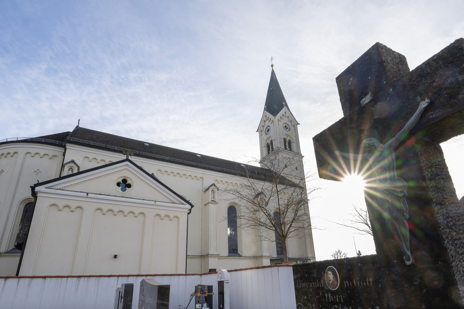 Eine vom Bistum München beauftragte Anwaltskanzlei hat in ihrem vor zwei Monaten veröffentlichten Missbrauchsgutachten zahlreiche Fälle aufgearbeitet.