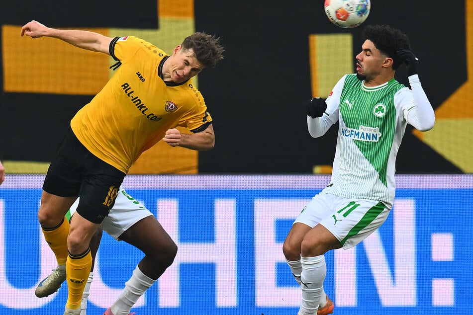 Alexander Rossipal (l.) ist Dynamos Standard-Monster.