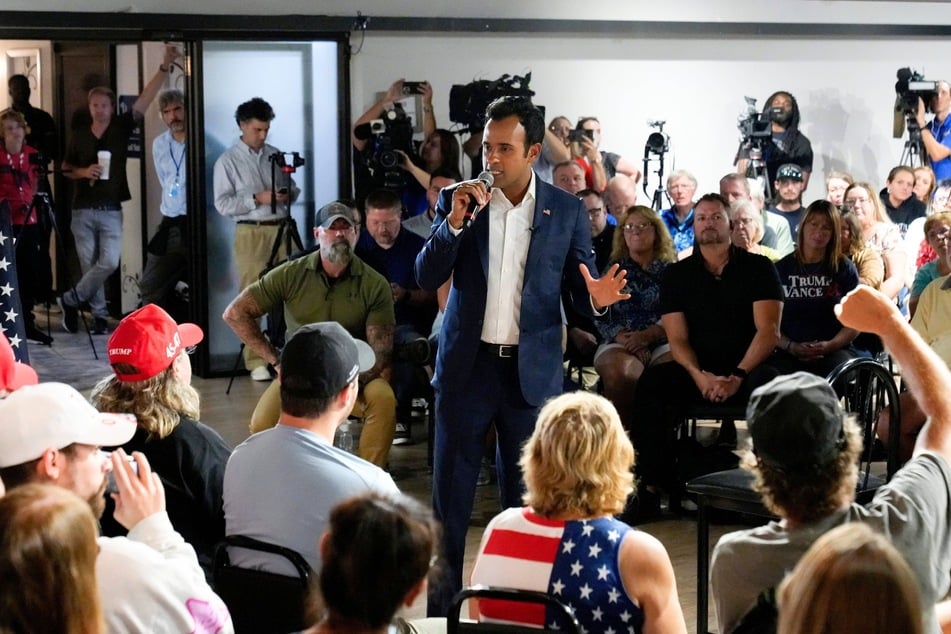 Vivek Ramaswamy speaks during a town hall at the Bushnell Events Center in Springfield, Ohio on Thursday.