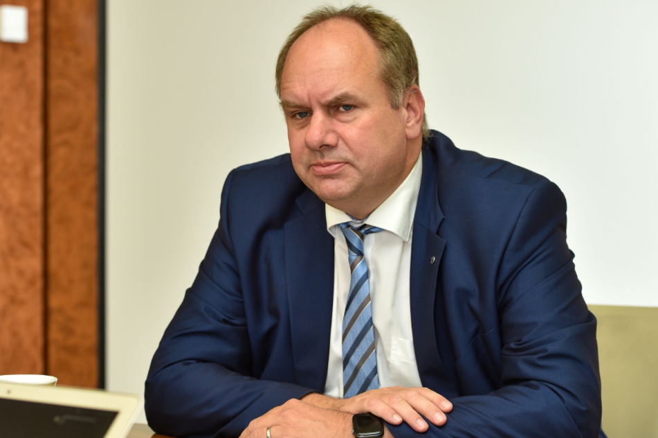 Dresdens Oberbürgermeister Dirk Hilbert (48, FDP).