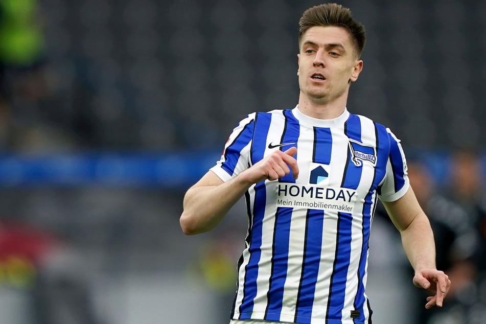Krzysztof Piatek (29) wurde bei Hertha nie glücklich, sorgt jetzt aber noch für einen Geldsegen.