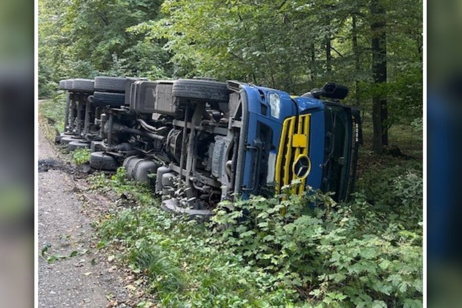 Im Harz war ein Lkw umgekippt. Der Fahrer (34) war auf und davon.