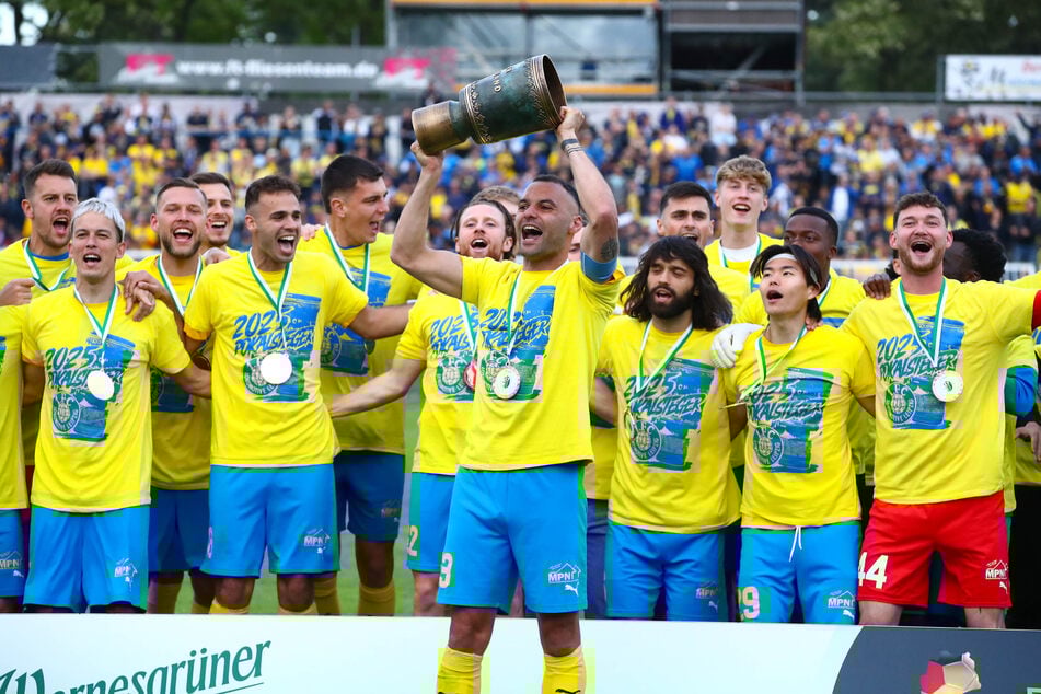 Der Sachsenpokal ging in der abgelaufenen Saison an Lok Leipzig, der nächste Step ist das Spiel gegen Schalke in der 1. Runde.