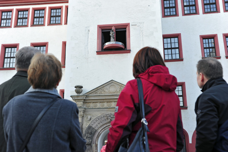 Seit Montag ist das figürliche Glockenspiel im Alten Rathaus außer Betrieb.