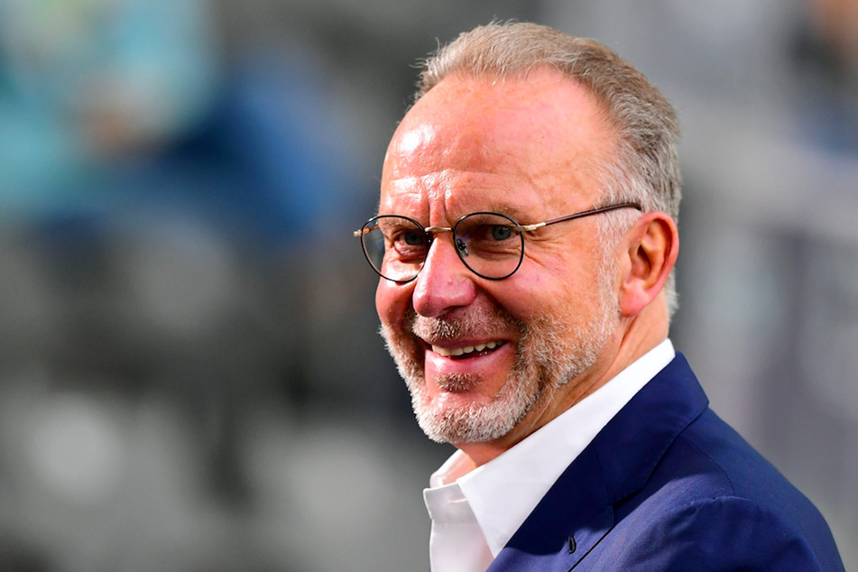 Vorstand Karl-Heinz Rummenigge (64) erwartet harte Jahre für Fußball-Profis.
