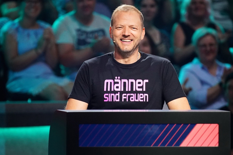 Mario Barth (49) will Paaren in seiner neuen RTL-Show aus der Liebes-Krise helfen.