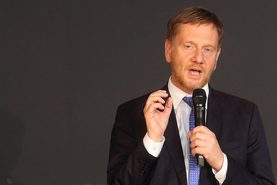 Der sächsische MP Michael Kretschmer (51, CDU) stellte im Ersten klar, dass die Zustände in Paris nicht mit deutschen Verhältnissen verglichen werden könnten. (Archivbild)