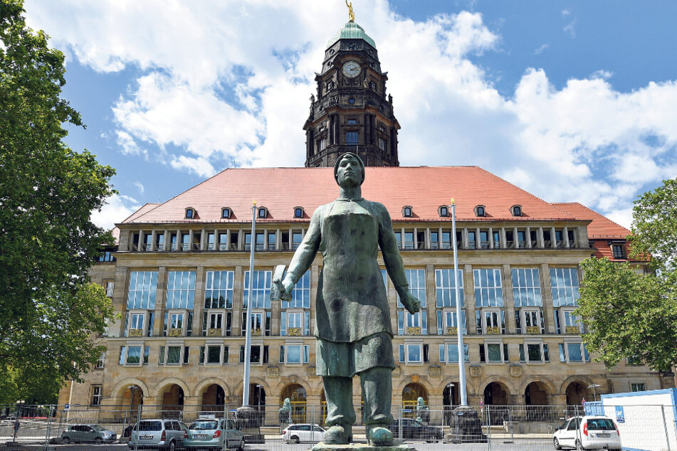 Mit Wumms aus der Krise - oder lieber sorgenvoll sparen? Im Rathaus wird diskutiert.