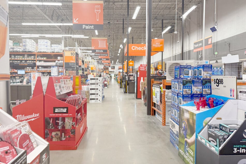 DIY babes run to Home Depot: Get up to 40% off thanks to spring deals