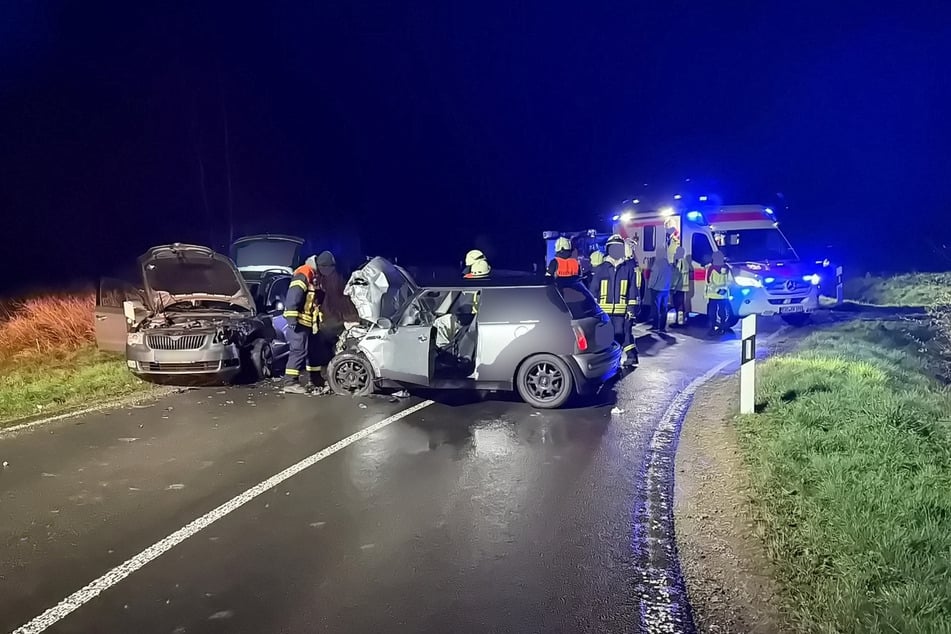 Auf einer Straße zwischen Hundeshagen und Teistungen kam es zu einem weiteren Unfall.