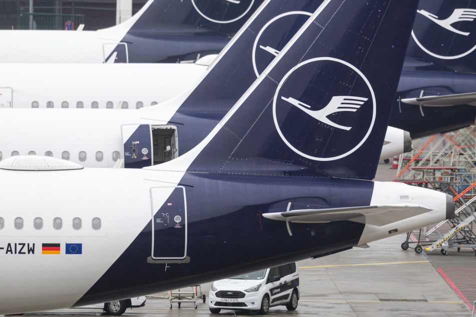 Schon am Montag hatte ein Streik der Piloten dazu geführt, dass zahlreiche Lufthansa-Maschinen auf dem Boden blieben.