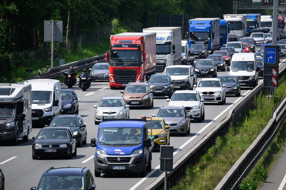 Am kommenden Wochenende wird es auf den norddeutschen Autobahnen voraussichtlich sehr voll.