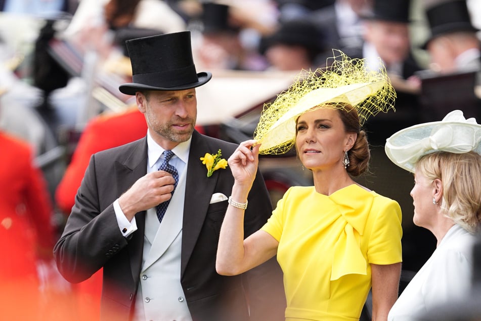 Zusammen mit ihrem Ehemann Prinz William (43) besuchte Kate das "Royal Ascot".