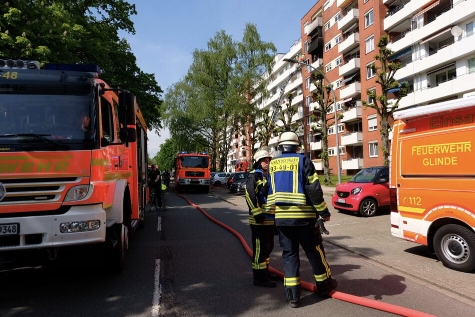 In diesem Mehrfamilienhaus in Glinde brannte es am Freitagnachmittag.