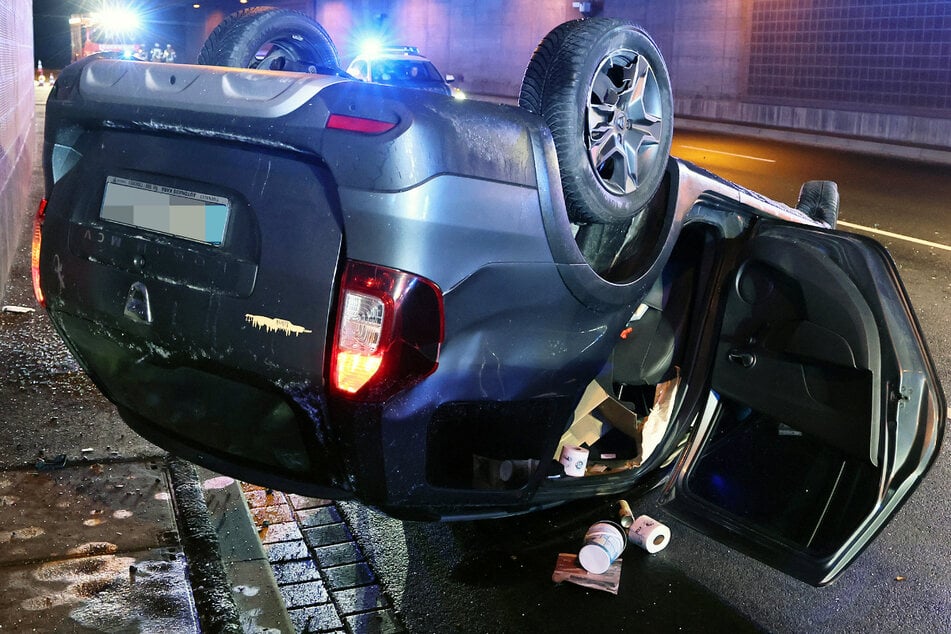 Zwei Menschen wurden bei dem Crash auf dem Aschaffenburger Südring schwer verletzt.