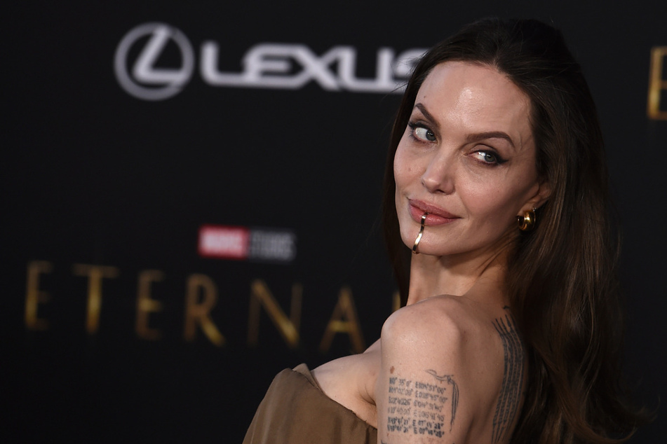 Angelina Jolie: Was sind die groß geworden! Angelina Jolie zeigt sich mit ihren Kindern