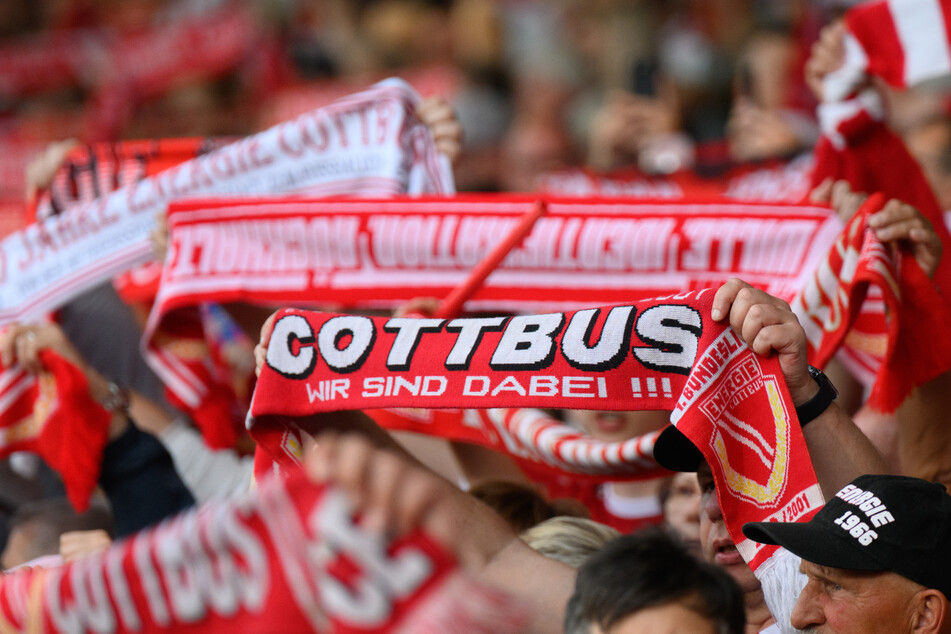 Trotz Viertliga-Alltag halten bis heute viele fanatische Fans dem Klub die Treue.