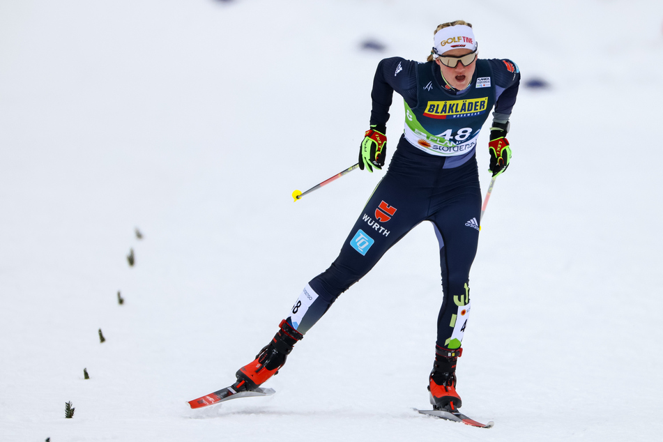Victoria Carl (28) aus Thüringen hat ihren ersten Sieg im Langlauf-Weltcup gefeiert.