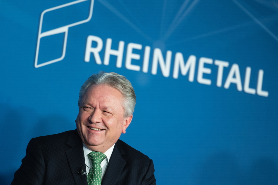 Rheinmetall-Chef Armin Papperger (60) sucht einen neuen Standort für eine Pulverfabrik und könnte in Sachsen fündig geworden sein.