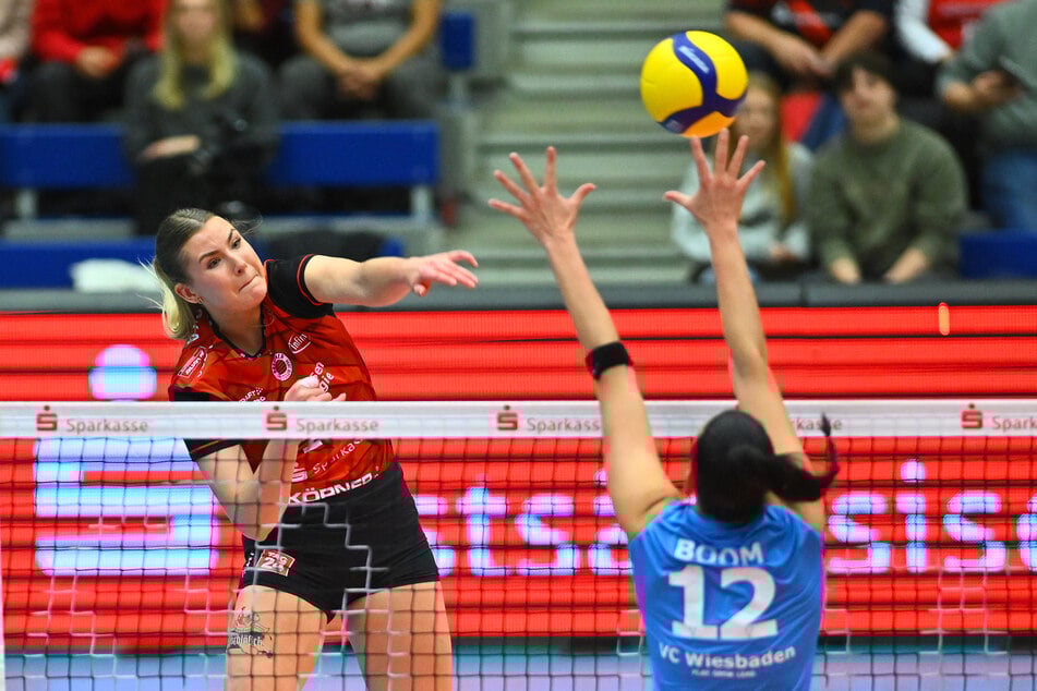 Marta Levinska (24, l.) war für den DSC-Angriff immer eine gute Lösung.