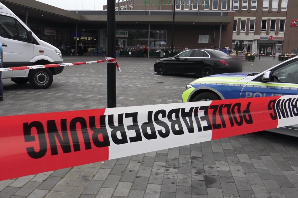 Die Polizei sicherte Spuren am Tatort in Bonn.
