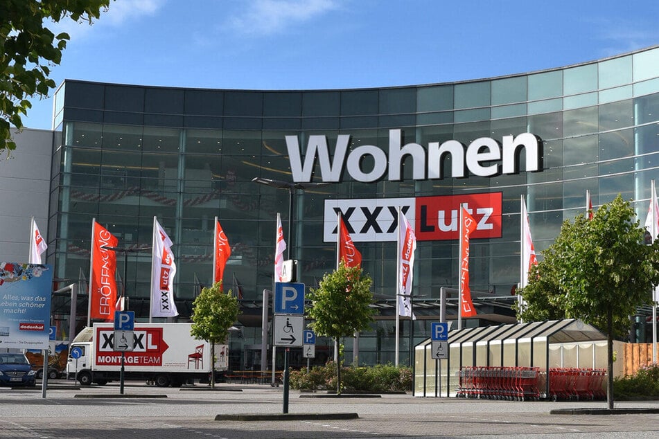 Riesiger Sonderverkauf bei XXXLutz geplant