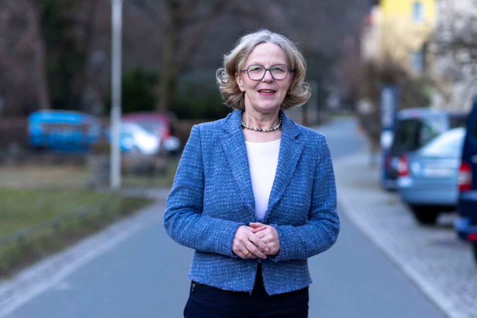 Infrastrukturministerin Regine Kraushaar (59, CDU).