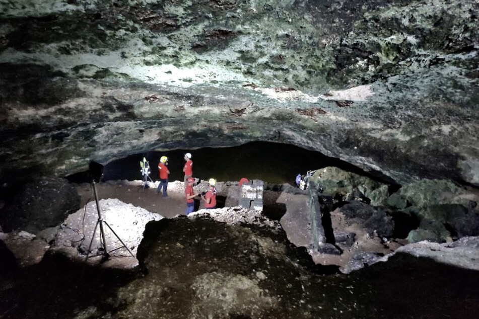 Die Rettungskräfte fanden den Profi-Taucher (50) in der Unterwasserhöhle Cova de sa Gleda in Manacor.