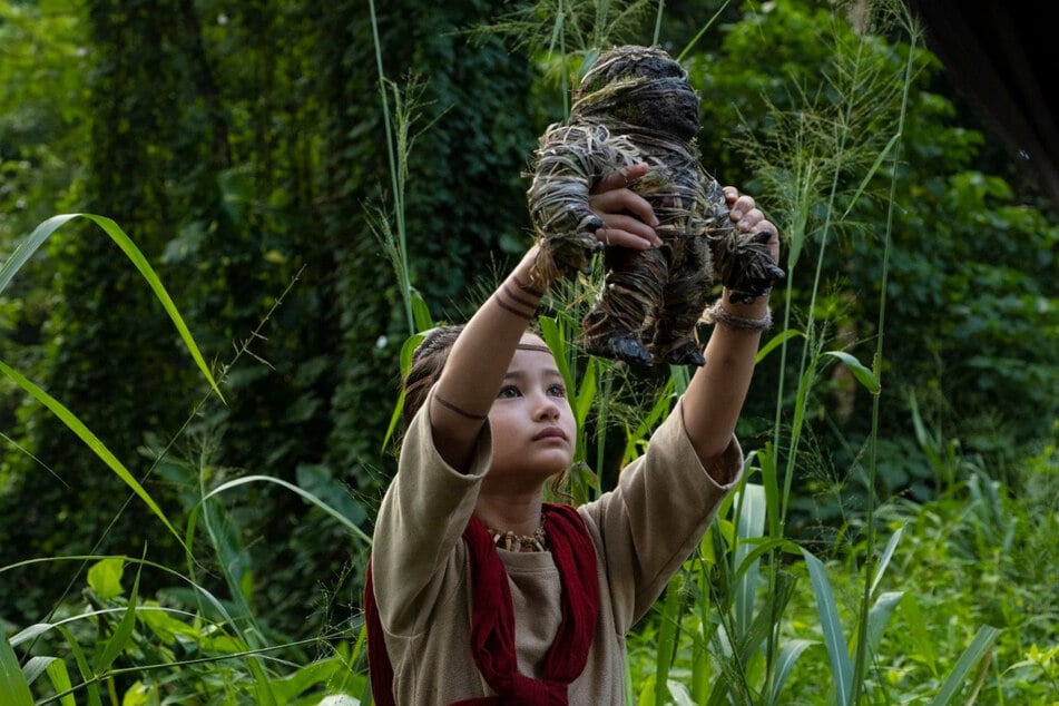 Kaylee Hottle in einer Szene aus "Godzilla vs. Kong" (2021).