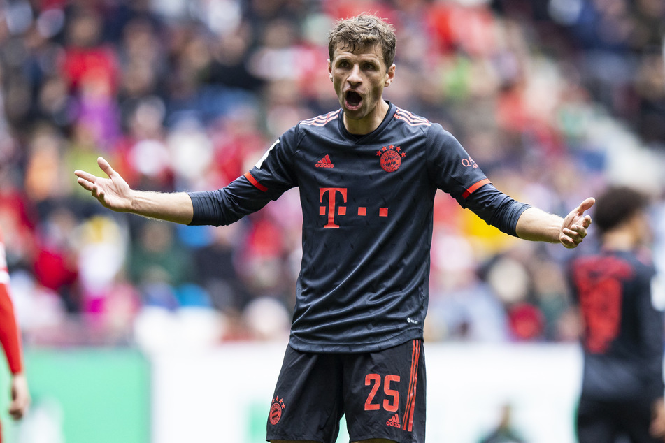 Das war zu wenig! Thomas Müller und der FC Bayern München haben am 7. Spieltag der Bundesliga beim FC Augsburg unerwartet Punkte liegen lassen.