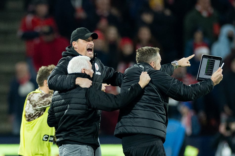 Nach dem Last-Minute-Punktgewinn in Köln wollen die Kiezkicker den Schwung mitnehmen.