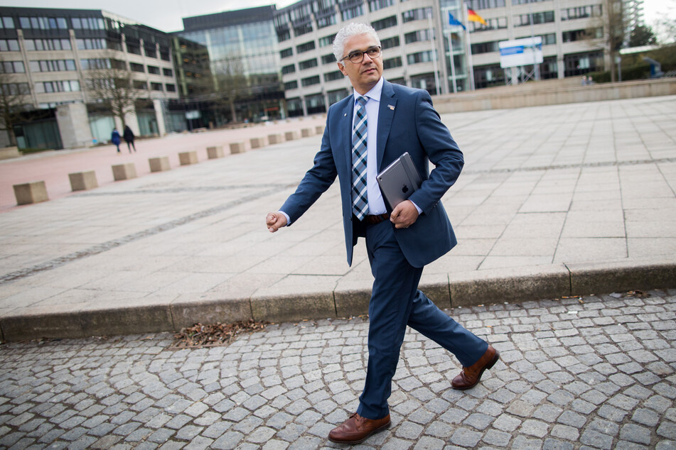 Bonns Oberbürgermeister Ashok-Alexander Sridharan muss in die Stichwahl.