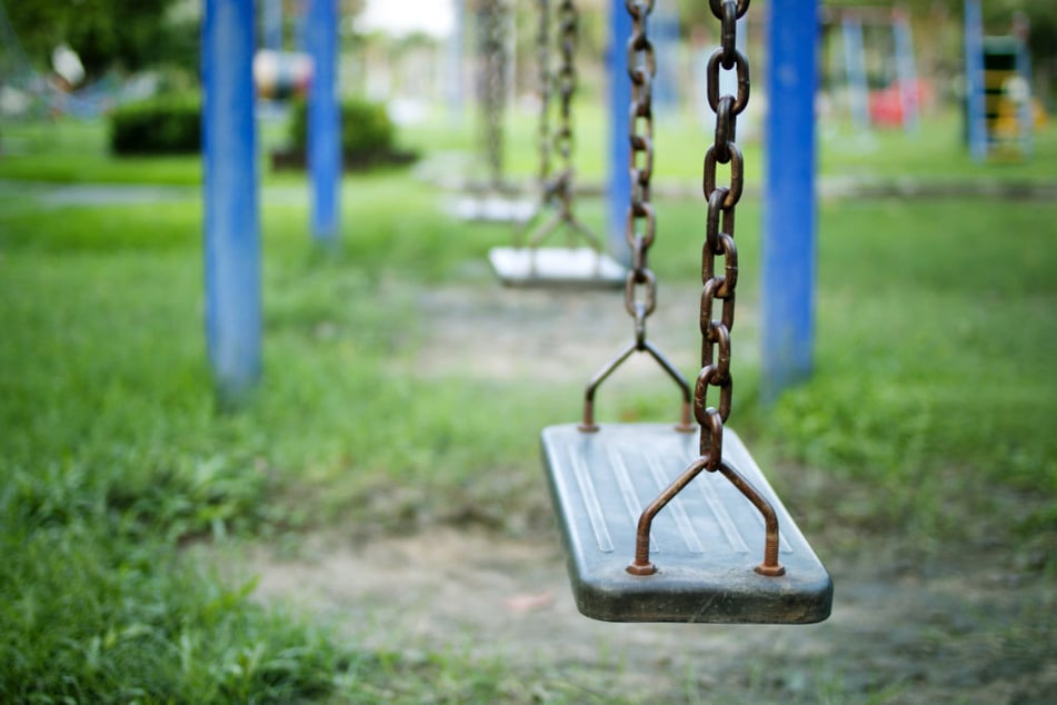 Den eigenen Traumspielplatz zu gestalten wünschen sich sicherlich viele Kinder. (Symbolbild)