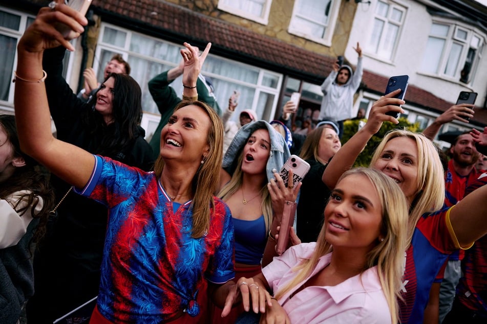 Spätestens am Mittwoch werden tausende Fans von Crystal Palace Leipzig entern.