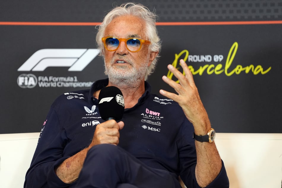 Soll keinerlei Interesse am 26-Jährigen für das zweite Cockpit haben: Alpine-Chef Flavio Briatore (75).