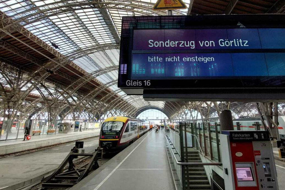Leipzig: 3700 Geflüchtete nutzten Sonderzüge aus Görlitz nach Leipzig