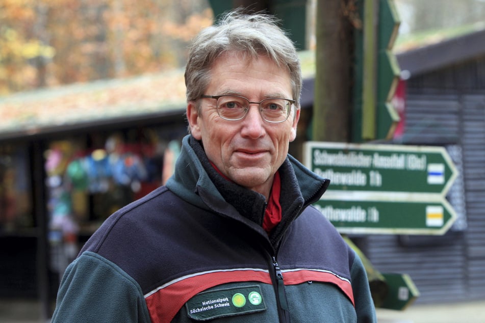 Hanspeter Mayr (61) vom Nationalpark Sächsische Schweiz lobt die unmittelbare Kommunikation mit den tschechischen Nachbarn.