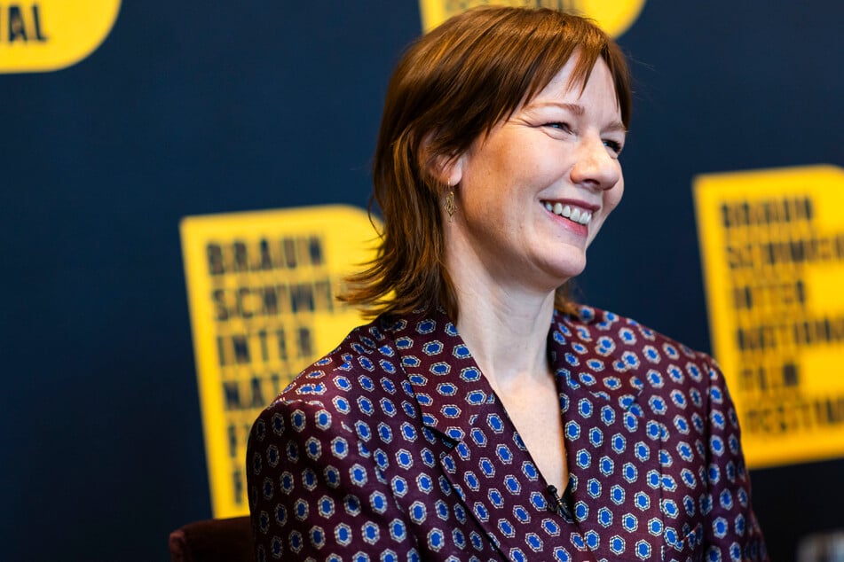 Hollywood-Schauspielerin Sandra Hüller (47) ist am Freitagabend im Felsenkeller zu Gast.