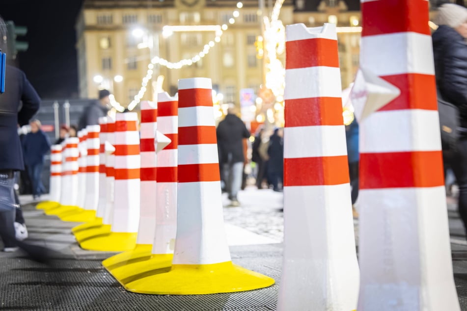 Auch beim Striezelmarkt kommen die Terrorsperren zum Einsatz.