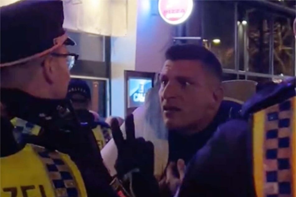 Rapper Gzuz (r.) legte sich im März 2025 mit der Polizei an.