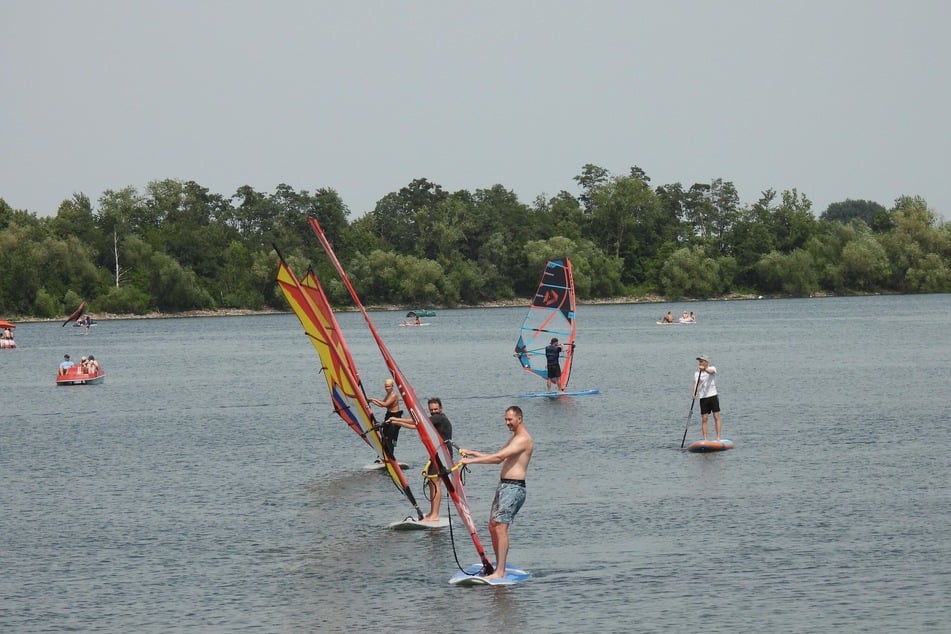 Der neue Standort von "surft." am Seepark Zülpich bietet Wassersportfans die volle Bandbreite an Action im Wasser.