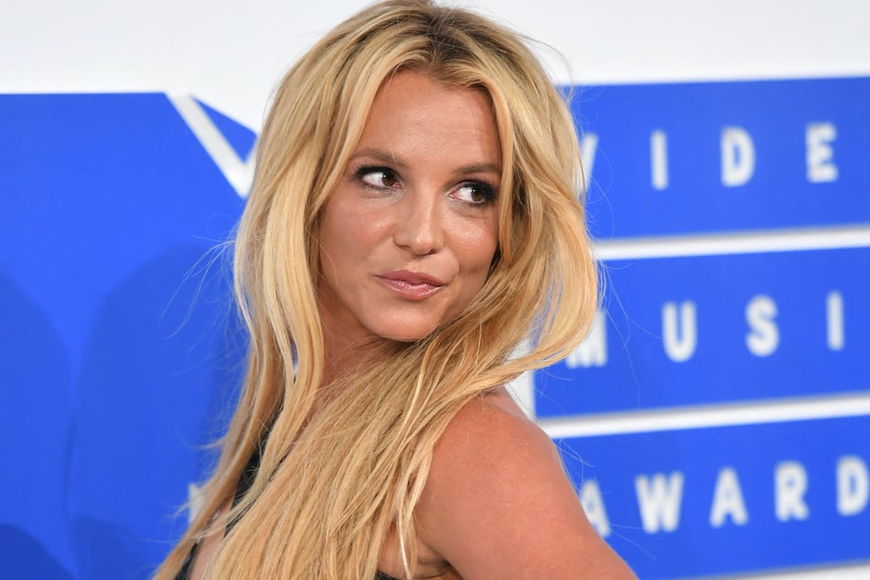 Britney Spears declared that life is a "set-up" in a cryptic Instagram post.