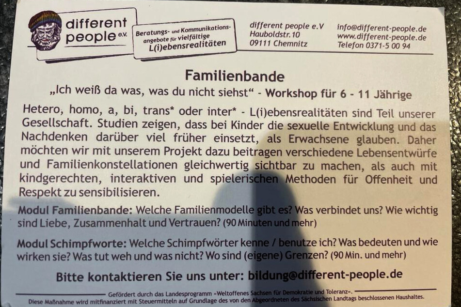 Auf dem Handzettel wurde auch ein Workshop für Kinder über "Hetero-, Homo-, A-, Bi-, Trans- oder Intersexuelle" beworben.