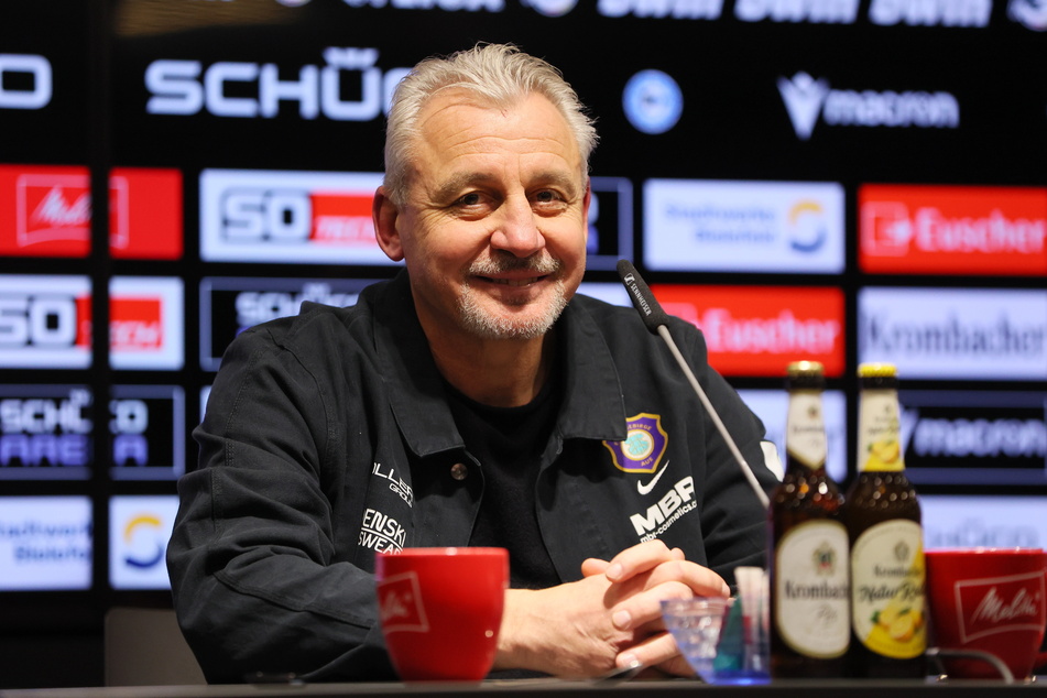 Das wird keine Kaffeefahrt nach Mannheim: FCE-Coach Pavel Dotchev (58) warnt seine Mannen vor Waldhof.