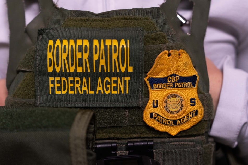 Border Patrol agents attacked Chicago TV producer Debbie Brockman last Friday while she was on her way to work, her lawyers said.
