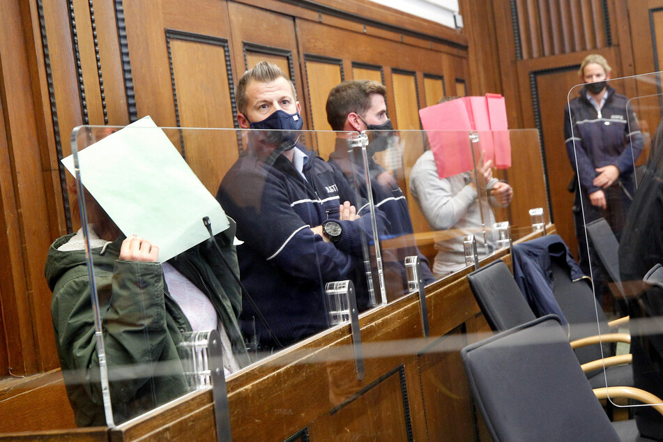 Die Mutter und ihr damaliger Freund (beide 23) müssen sich vor Gericht verantworten. (Archivfoto)