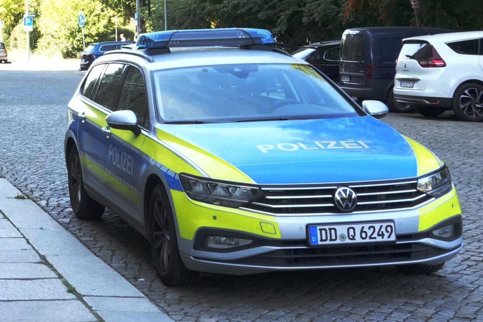 Die Polizei fertigte eine Anzeige gegen die Fahrerin (26) wegen Gefährdung des Straßenverkehrs. (Symbolfoto)
