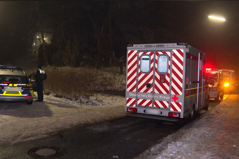 Die Kriminalpolizei ist vor Ort und ermittelt.