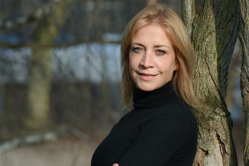 Bergdoktor: "Bergdoktor"-Star Annika Ernst: So kurios lernte sie ihre neue Liebe kennen