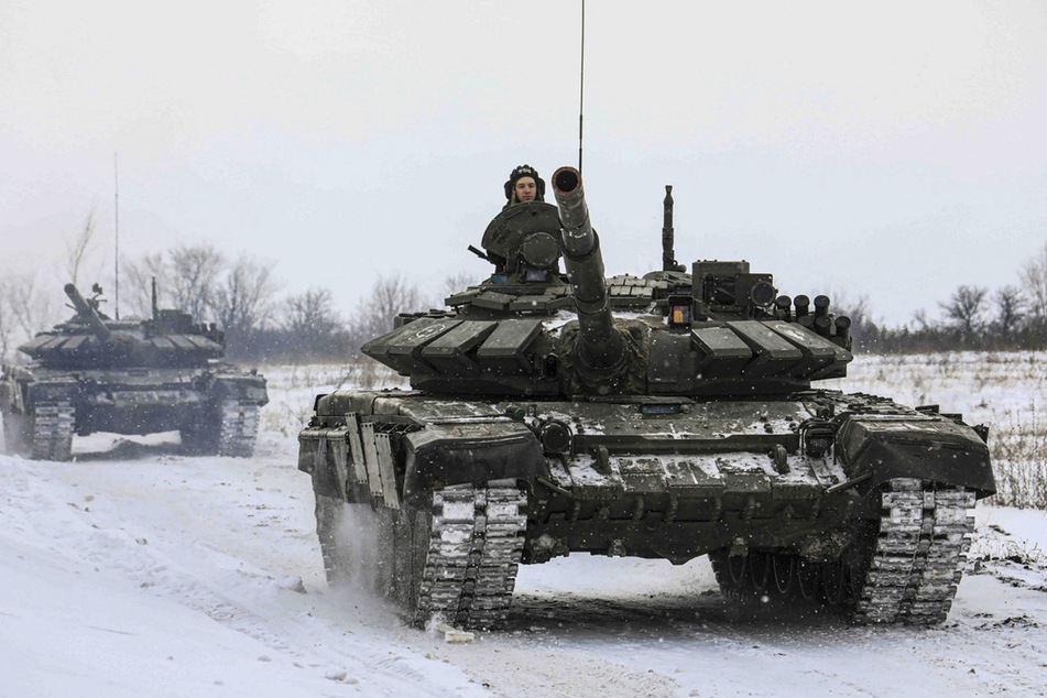 Das russische Militär übt derzeit den Ernstfall wie hier in der Region Leningrad.
